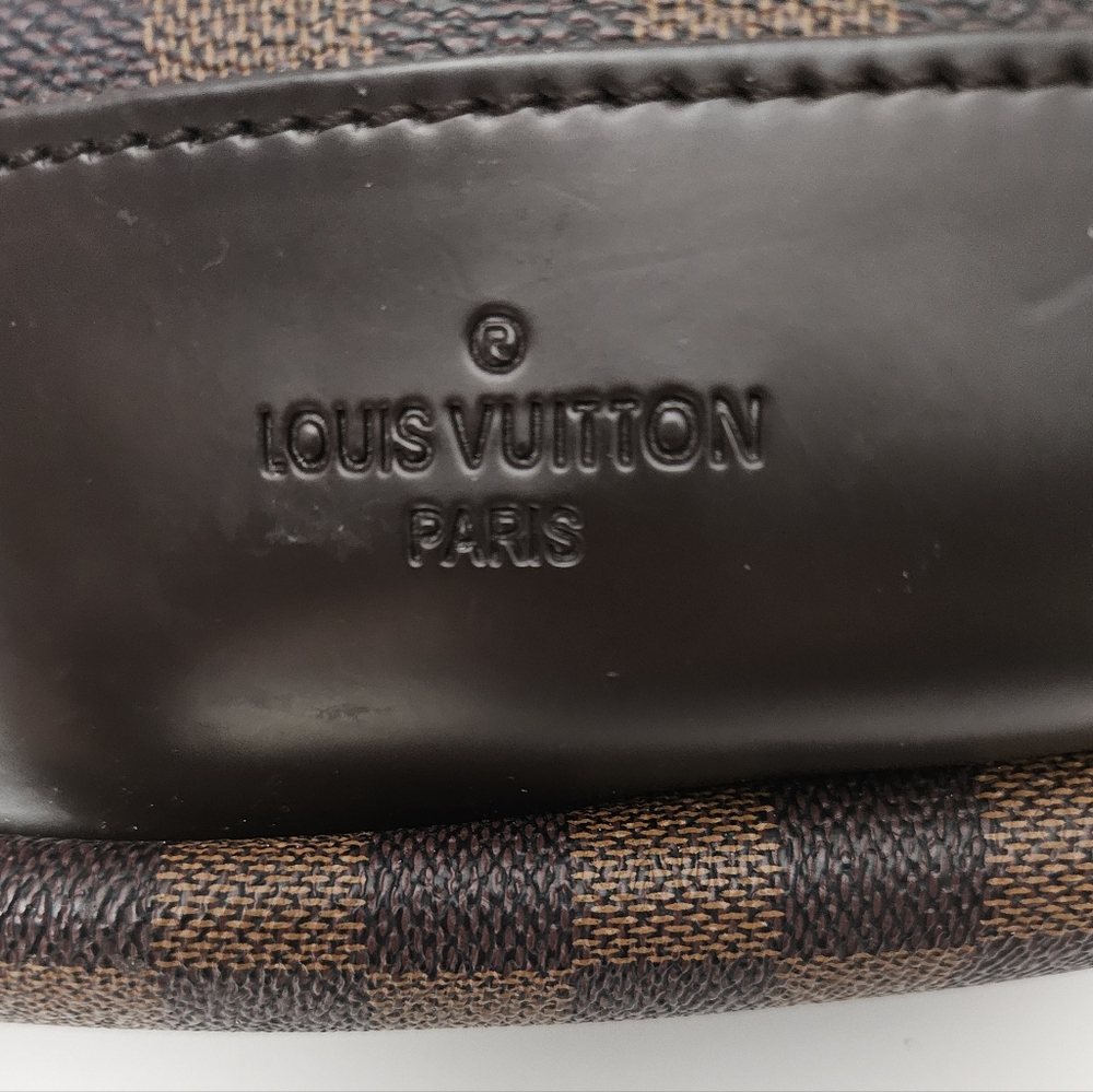 Men's Slingbag / crossbody - Picture 7 of 10